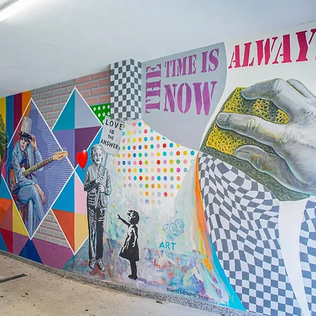 Vienna A Lovely Two Bedrooms With Parking