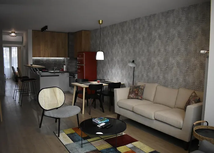 아파트 Vienna A Lovely Two Bedrooms With Parking *