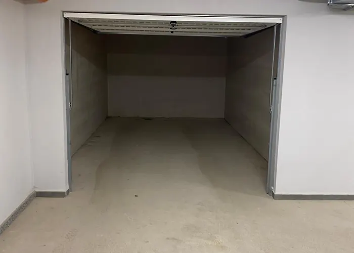 Vienna A Lovely Two Bedrooms With Parking 아파트 *