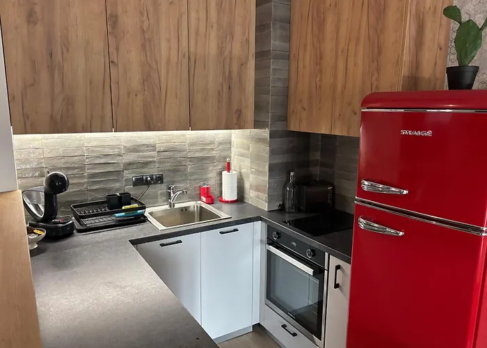 Vienna A Lovely Two Bedrooms With Parking * 소피아