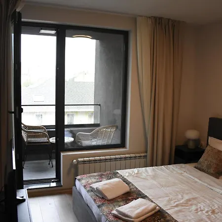 Апартаменты Vienna A Lovely Two Bedrooms With Parking