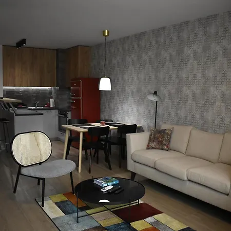 Апартаменты Vienna A Lovely Two Bedrooms With Parking *