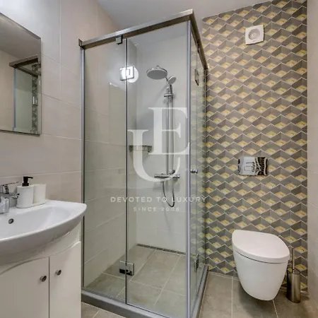 Vienna A Lovely Two Bedrooms With Parking Apartamento Sofía
